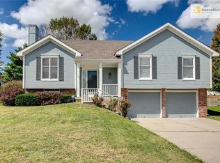 1554 Dover Ct, Liberty, MO 64068