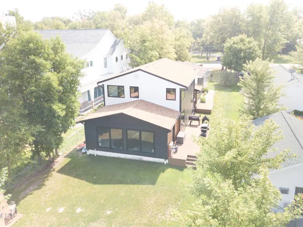 24236 County Highway 22, Detroit Lakes, MN 56501