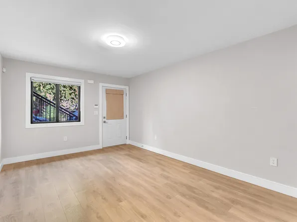 2240 Brookmount Ave #Lvl, Coquitlam, BC V3J 6V6