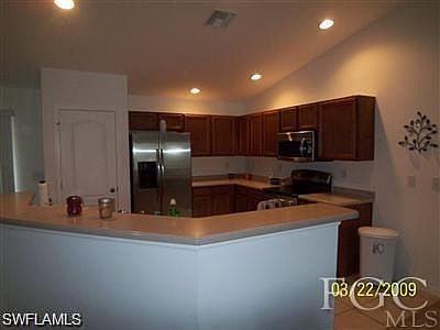 3rd image of 3204 37th St W