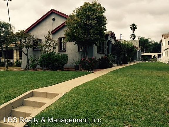 3rd image of 5645 Huntington Dr N