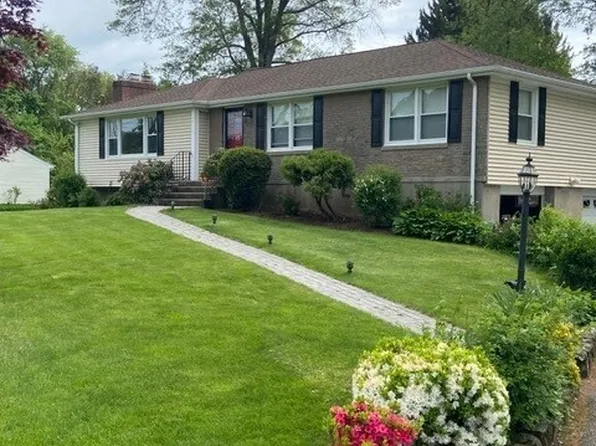 438 Clement Lane, Orange, CT 06477