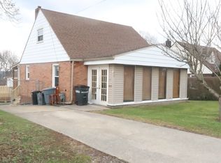 182 Central Ave, North Versailles, PA 15137