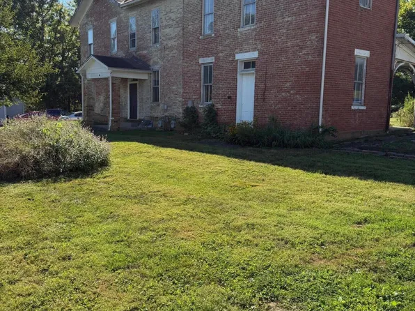 1318 Cedar Hill Rd, Lancaster, OH 43130