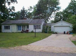 422 Whittemore Dr, South Beloit, IL 61080