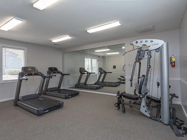WInslow Place Apartments — Photo 3