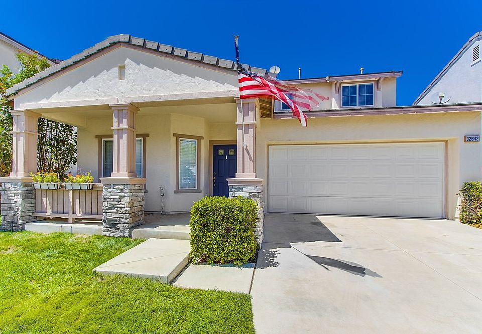 1st image of 32642 Clearvail Dr