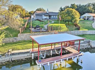 1402 Conejos Ct, Granbury, TX 76048