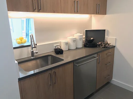 Rented by Empire Real Property Managers LLC  | media 9