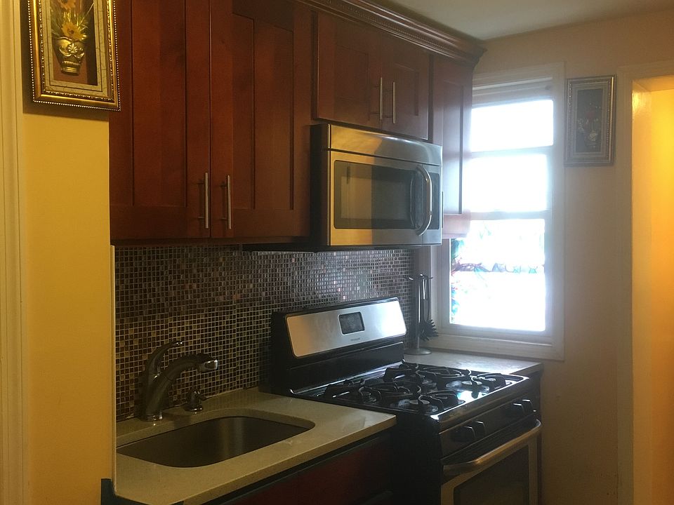 1st image of 11316 205th St