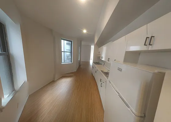 Rented by Avenues Real Estate | media 1