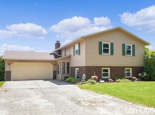 5740 Ivanrest Ave SW, Wyoming, MI 49418