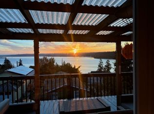 2016 2nd Ave W, Bremerton, WA 98312