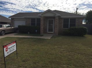 8141 Southbrook Cir, Fort Worth, TX 76134