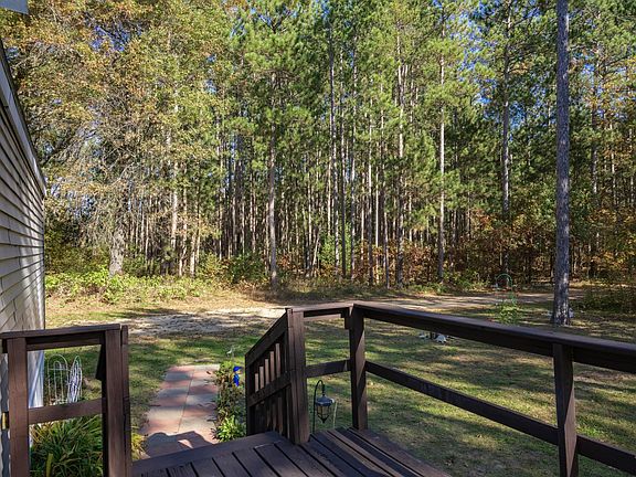 4th image of N10589 Lakeside Ct