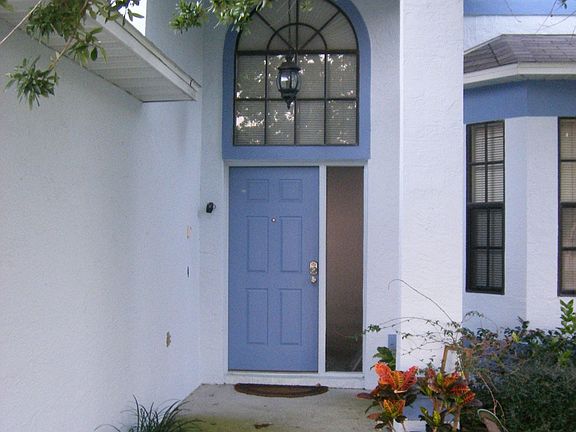 2nd image of 4716 Bloom Dr