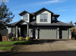 16357 Oak Valley Dr, Oregon City, OR 97045