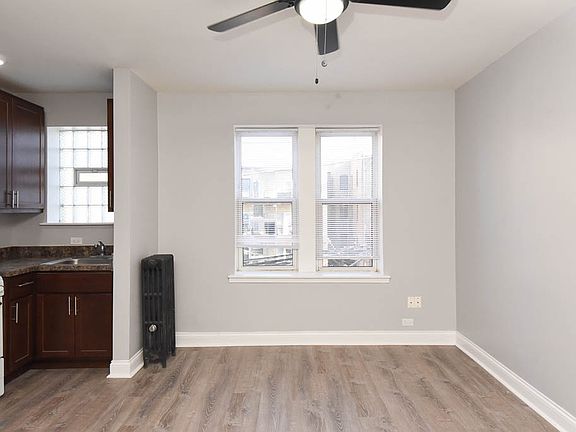 5th image of 4031 N Kenmore Ave Unit 413