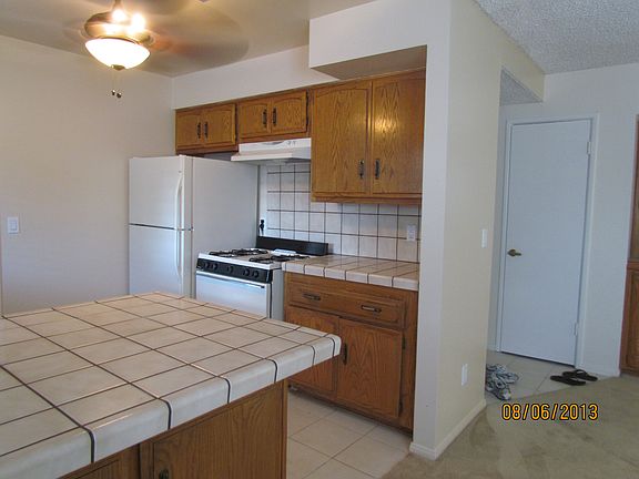 4th image of 8815 Gothic Ave