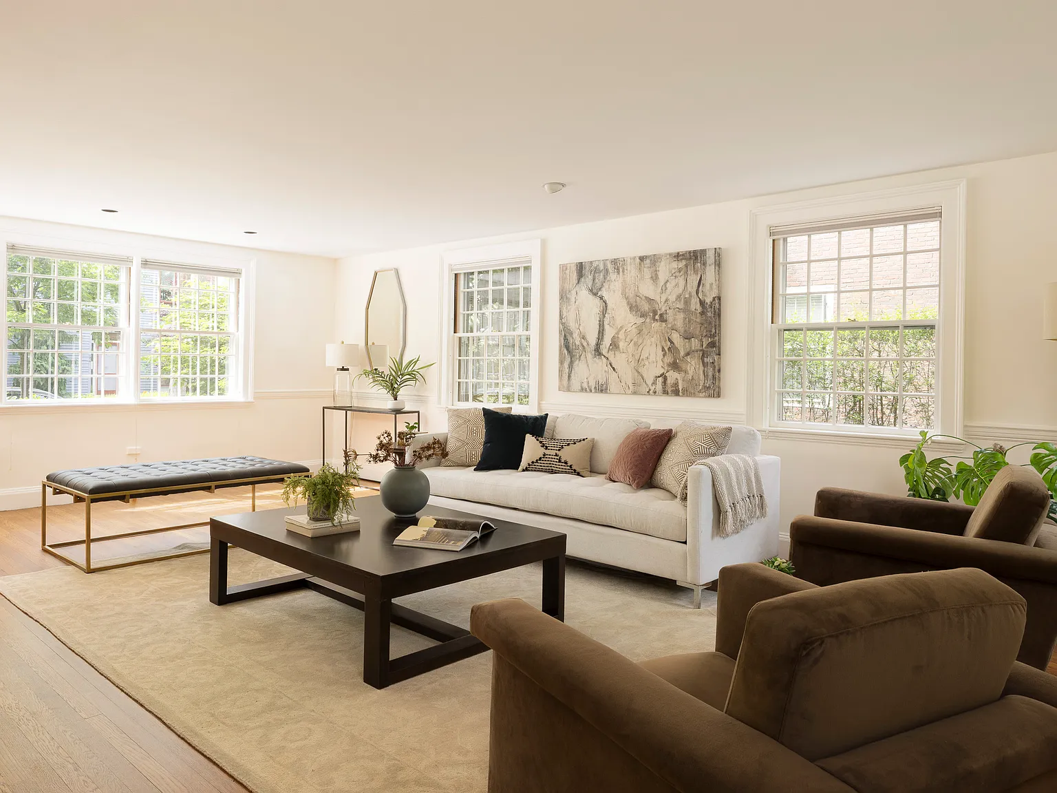 6 bed, 3282 sqft, $9,000 — Photo 3