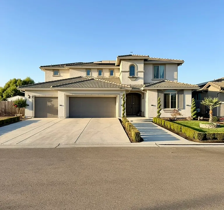 3405 W Kamm Ave