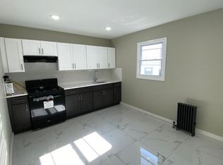 135 Grumman Ave #1L, Newark, NJ 07112