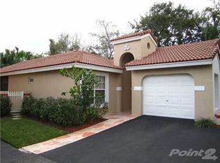 1377 Seagrape Cir, Weston, FL 33326