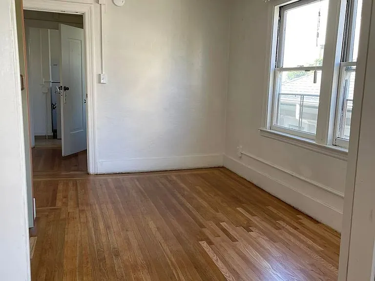 2411 Durant Ave — Photo 15