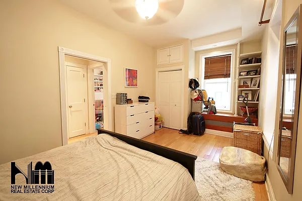 Sold by NMRE | media 16