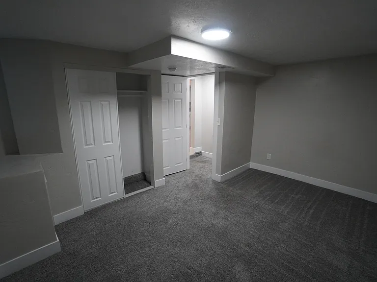 3 bed, 1.0 bath, 1212 sqft, $1,150 — Photo 17