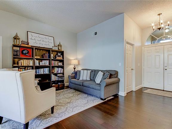 4th image of 1636 Palomino Dr