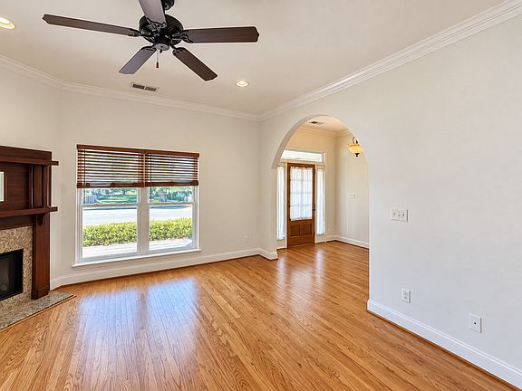 5th image of 1144 Ashville Rd