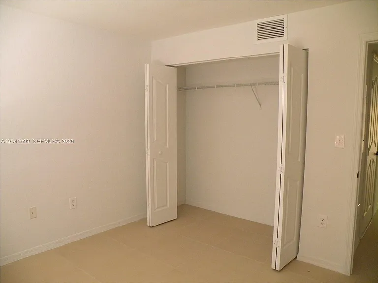 10981 NW 88th Ter #801 — Photo 9