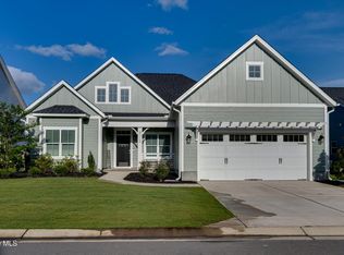 2112 Saranac Lake Ln, Wilmington, NC 28401