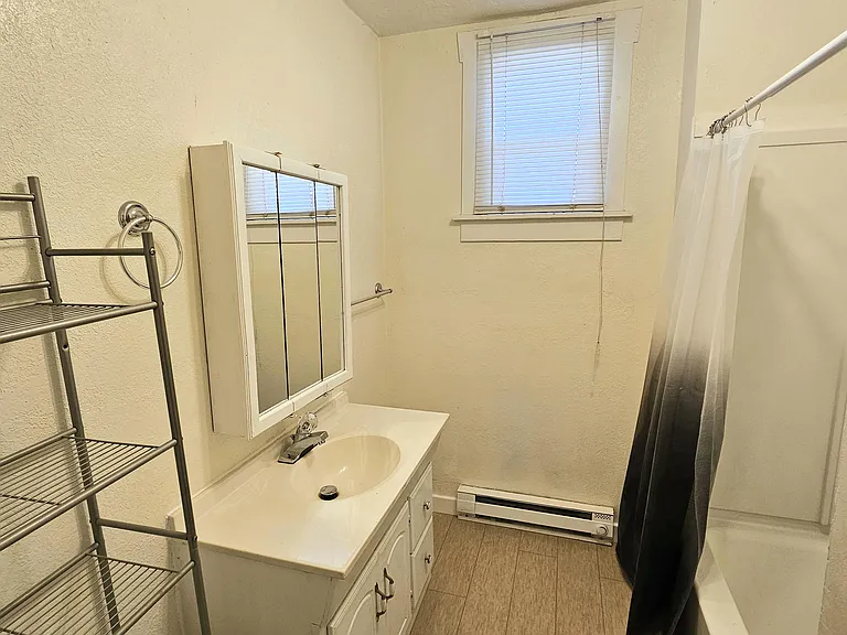 536 W Bonneville St #1 — Photo 11