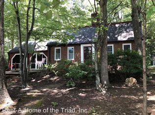 512 Leawood Dr, Greensboro, NC 27410