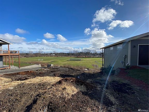 4th image of 2060 Bakerscape Ct