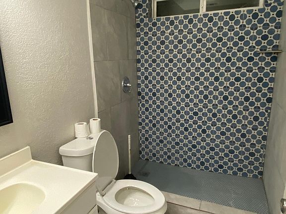5th image of 6227 Bright Valley Dr