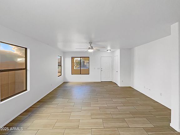 4th image of 1642 W LA SALLE Street