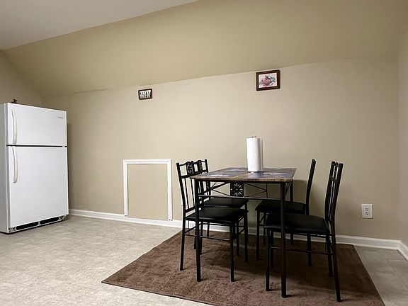 5th image of 3416 Vetter Ave #2