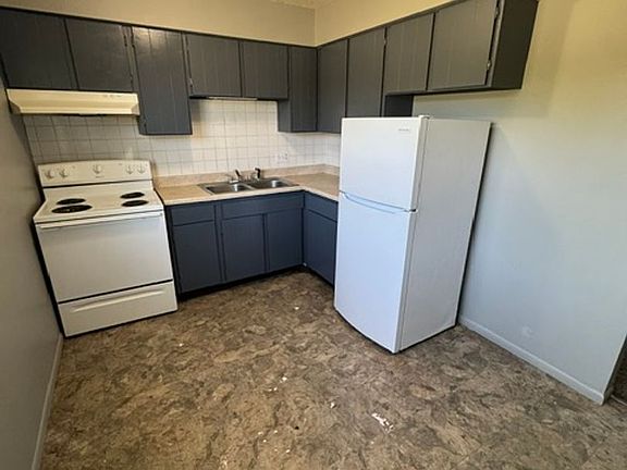 4th image of 4707 Furge Dr #3
