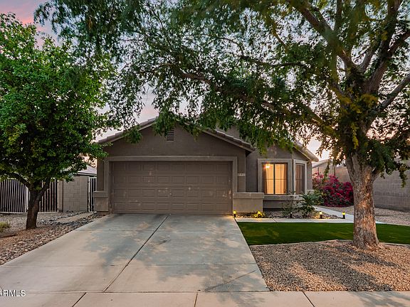4th image of 3922 N 125TH Drive