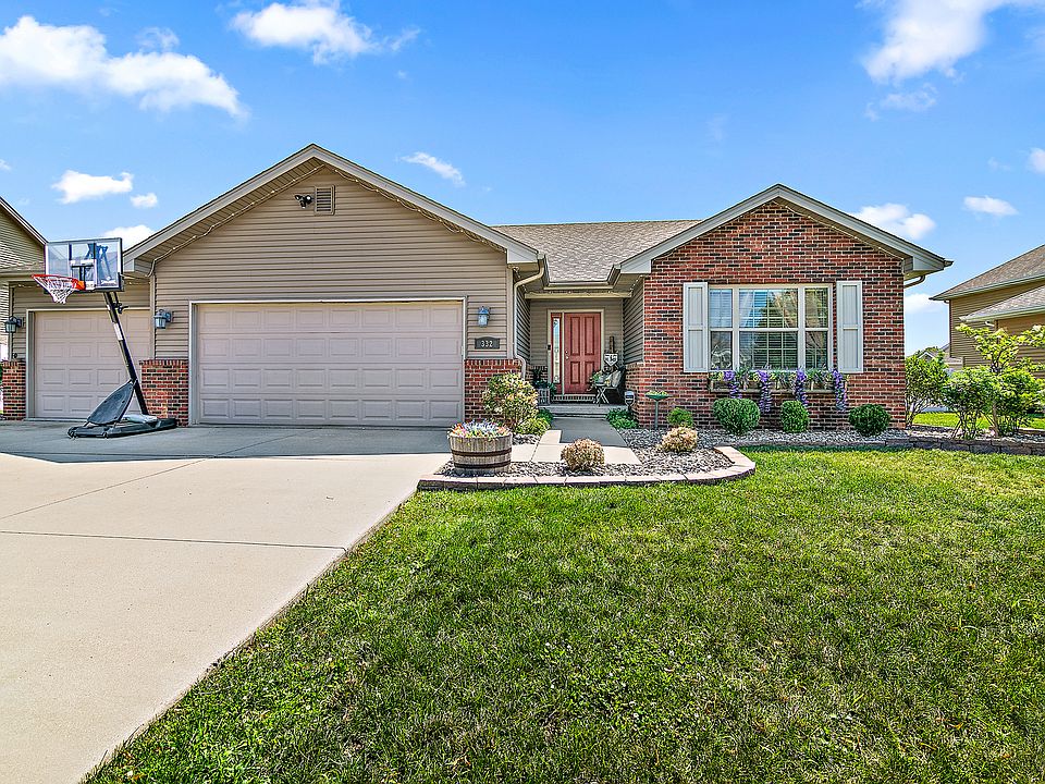 1st image of 332 Eagles Landing Dr