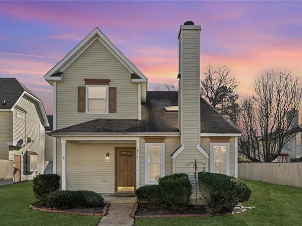 817 Player Ln, Newport News, VA 23602