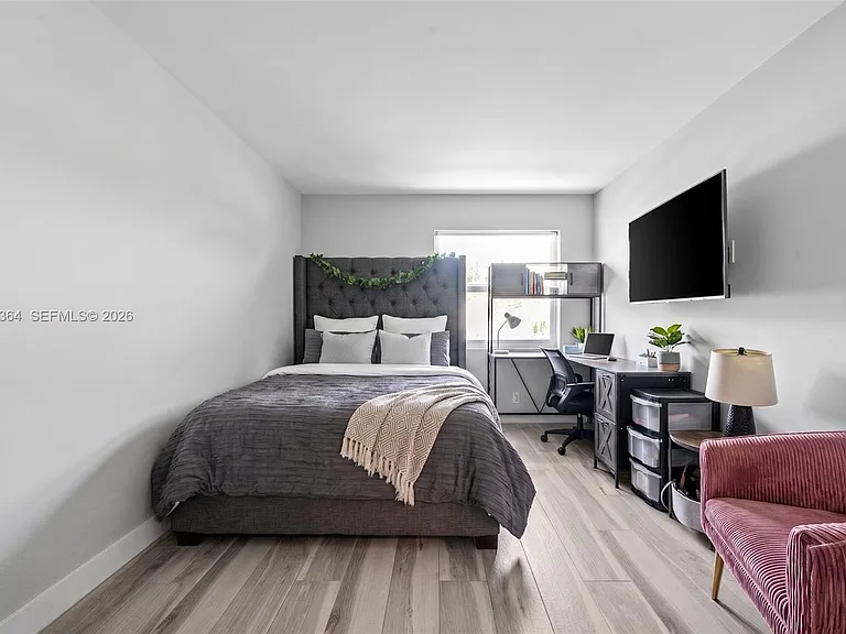 613 NE 26th Ave #613 — Photo 22