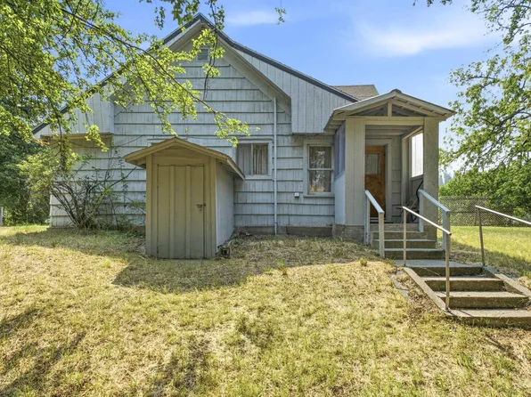 4916 Highway 25 Hwy S, Hunters, WA 99137