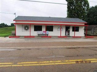 261 W Main St, Hornbeak, TN 38232