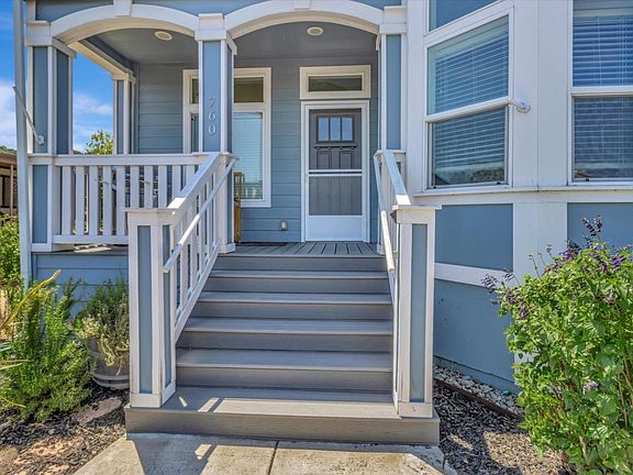 4th image of 760 Villa Teresa Way #760