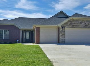 312 Riesling Way, Vine Grove, KY 40175
