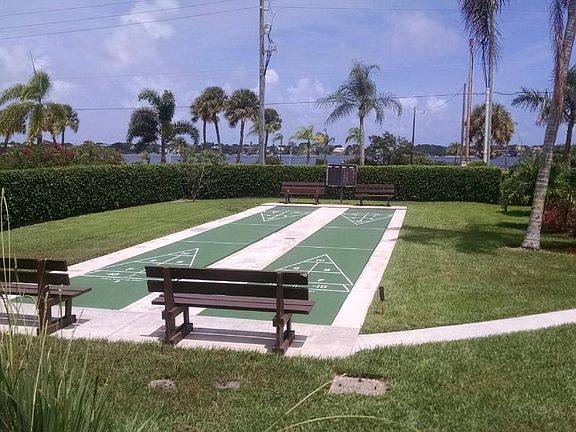4th image of 1800 SE Saint Lucie Blvd APT 11-308